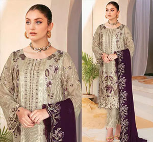 Elegance Redefined: Pakistani Designer Suits – A Symphony of Style and Tradition